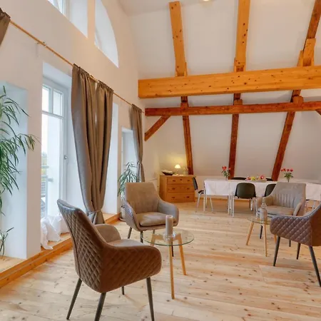 호텔 Harz-urlaubs-alm & Ferienhaeuser