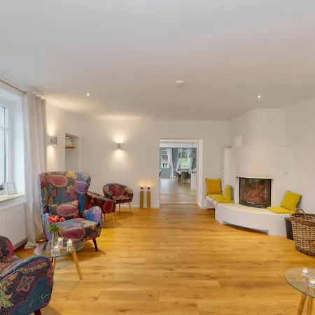 호텔 Harz-urlaubs-alm & Ferienhaeuser