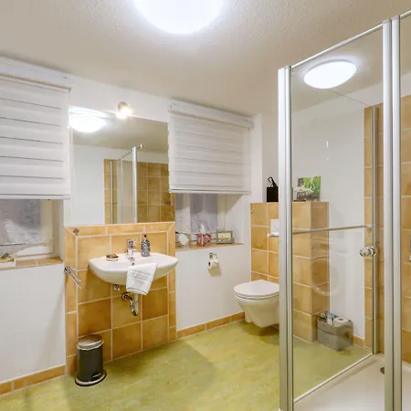Harz-urlaubs-alm & Ferienhaeuser Hotel *